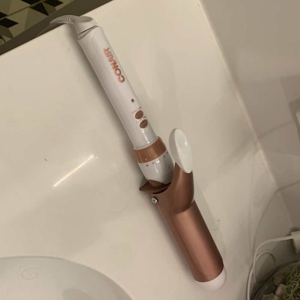 Conair 1.5” curler